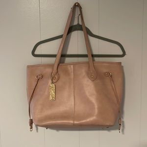 Concealed carry tote purse